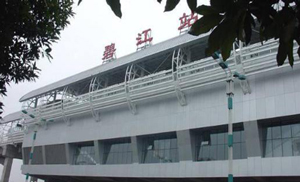 佛山碧江高铁站灯箱广告