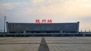 抚州站高铁灯箱广告