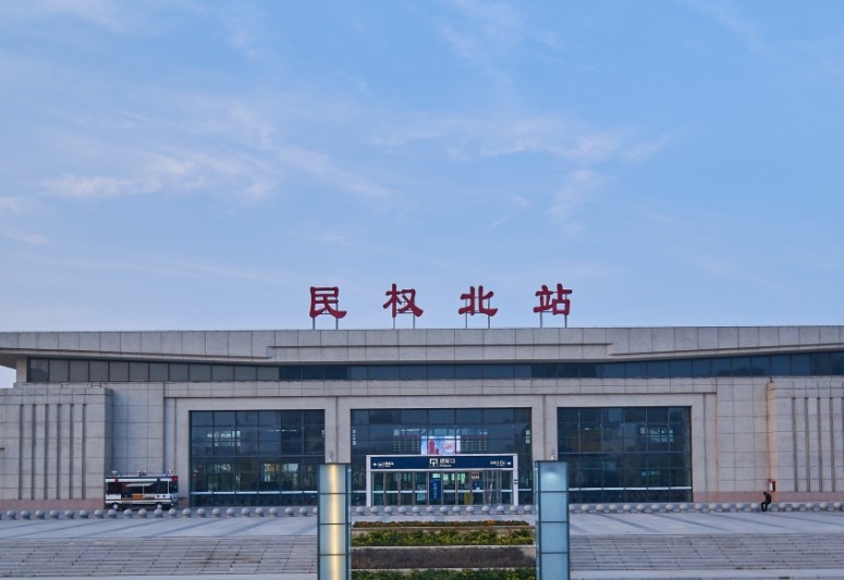 民权北高铁站led屏广告