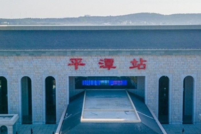 平潭高铁站led屏广告